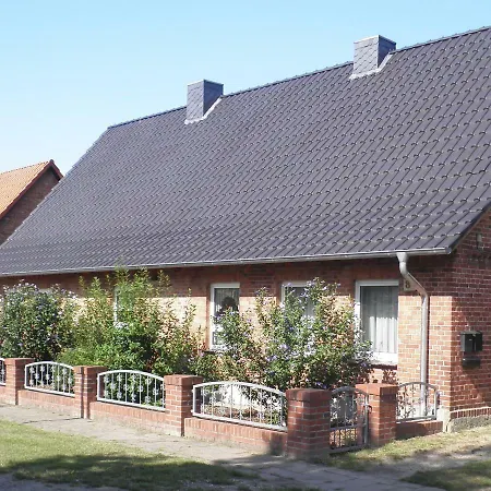 Gastehaus Apartment *